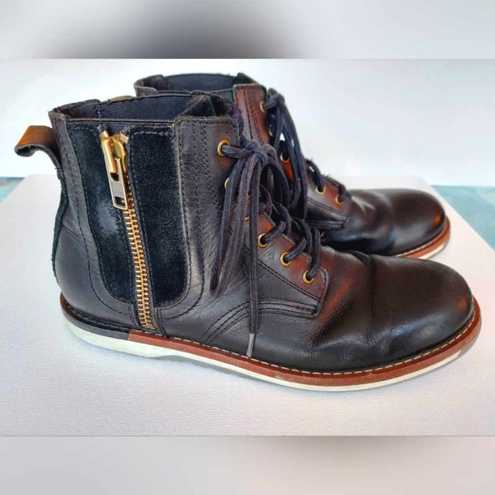 ALDO Men's Garhault Ankle Boot, Black Leather with Side Zipper, Size 9.5 US